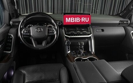 Toyota Land Cruiser, 2023 год, 12 305 000 рублей, 11 фотография
