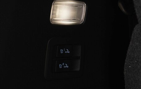 Toyota Land Cruiser, 2023 год, 12 305 000 рублей, 36 фотография