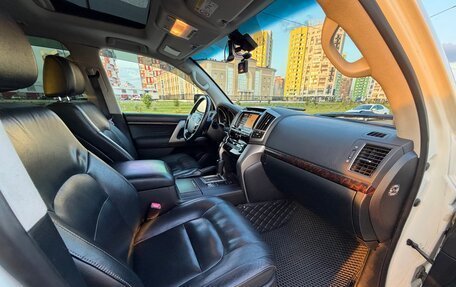 Toyota Land Cruiser 200, 2013 год, 4 250 000 рублей, 9 фотография