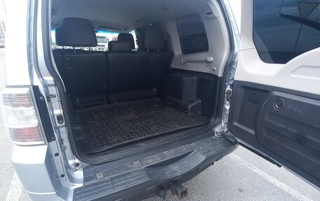 Mitsubishi Pajero IV, 2011 год, 1 525 000 рублей, 10 фотография