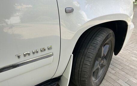 Chevrolet Tahoe III, 2012 год, 2 100 000 рублей, 2 фотография