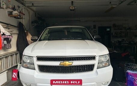 Chevrolet Tahoe III, 2012 год, 2 100 000 рублей, 6 фотография