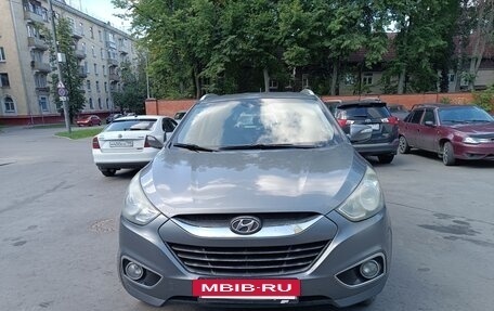 Hyundai ix35 I рестайлинг, 2011 год, 860 000 рублей, 2 фотография