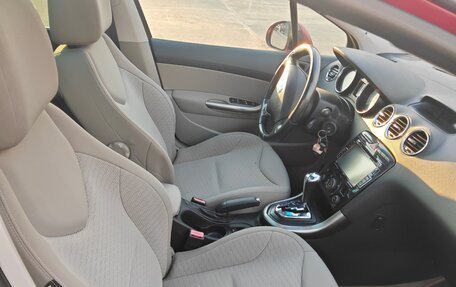 Peugeot 308 II, 2011 год, 550 000 рублей, 14 фотография