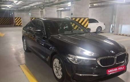 BMW 5 серия, 2019 год, 3 850 000 рублей, 2 фотография