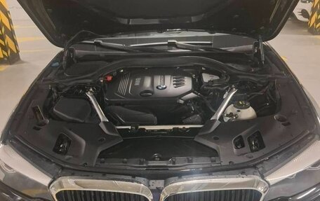 BMW 5 серия, 2019 год, 3 850 000 рублей, 11 фотография