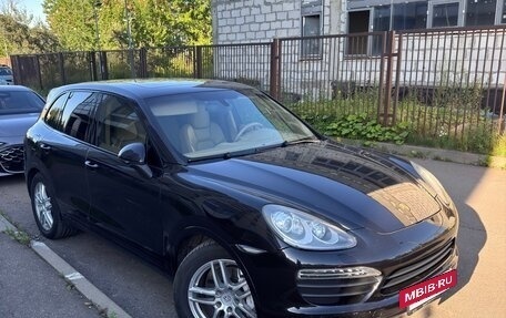 Porsche Cayenne III, 2011 год, 1 870 000 рублей, 2 фотография