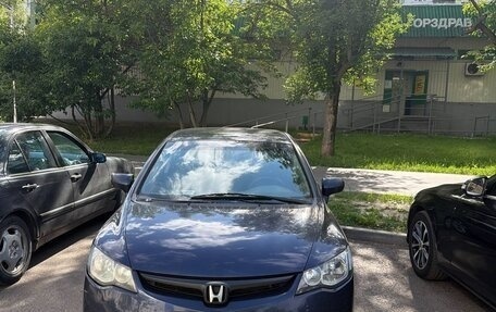 Honda Civic VIII, 2008 год, 670 000 рублей, 2 фотография