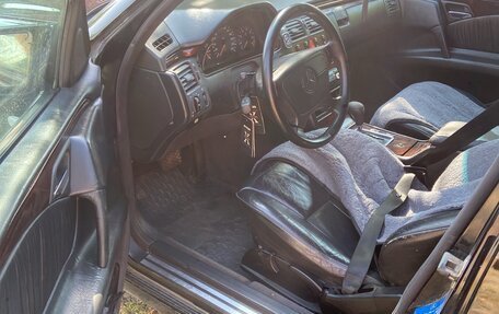 Mercedes-Benz E-Класс, 1995 год, 390 000 рублей, 9 фотография