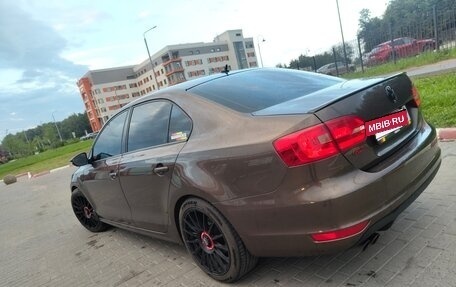 Volkswagen Jetta VI, 2011 год, 1 390 000 рублей, 5 фотография