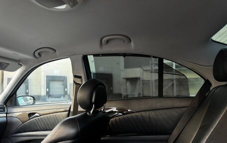 Mercedes-Benz E-Класс, 2002 год, 950 000 рублей, 13 фотография