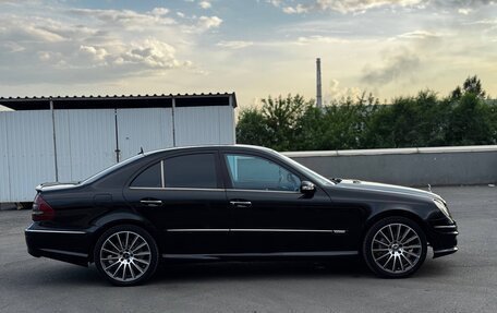 Mercedes-Benz E-Класс, 2002 год, 950 000 рублей, 3 фотография