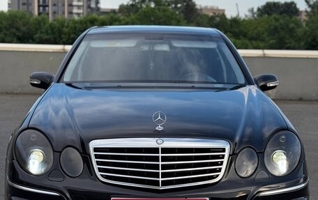 Mercedes-Benz E-Класс, 2002 год, 950 000 рублей, 1 фотография