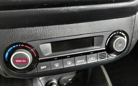 KIA Rio III рестайлинг, 2016 год, 1 270 000 рублей, 24 фотография