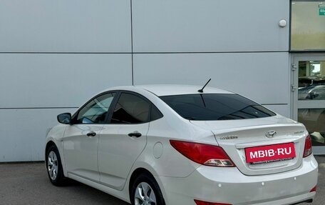 Hyundai Solaris II рестайлинг, 2015 год, 747 000 рублей, 5 фотография