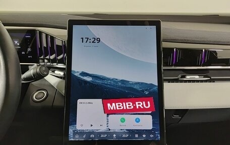 Geely Atlas, 2023 год, 2 750 000 рублей, 18 фотография