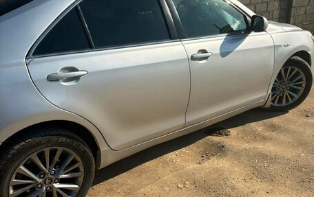Toyota Camry, 2008 год, 800 000 рублей, 3 фотография