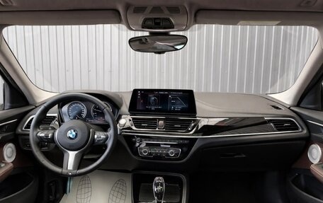 BMW 1 серия, 2022 год, 2 087 000 рублей, 11 фотография