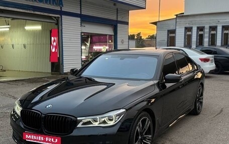 BMW 7 серия, 2017 год, 3 300 000 рублей, 3 фотография