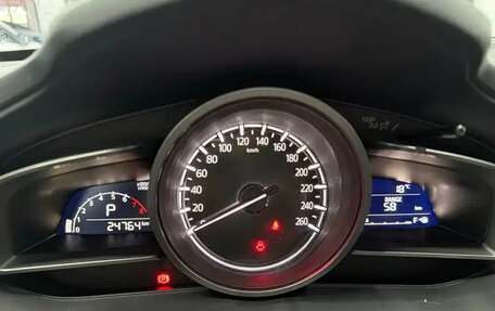 Mazda CX-4, 2021 год, 1 700 666 рублей, 8 фотография