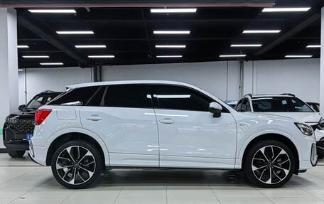 Audi Q2 I, 2022 год, 2 100 000 рублей, 7 фотография