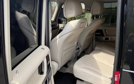 Mercedes-Benz G-Класс W463 рестайлинг _iii, 2021 год, 21 000 000 рублей, 15 фотография