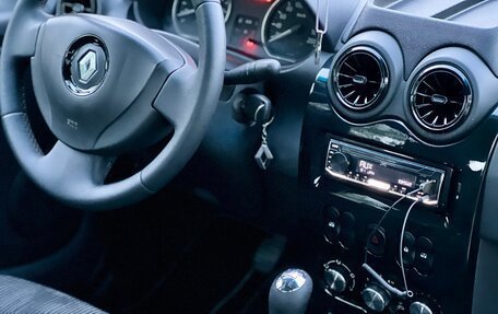 Renault Logan I, 2014 год, 450 000 рублей, 23 фотография