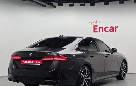 BMW 5 серия, 2023 год, 6 207 000 рублей, 3 фотография