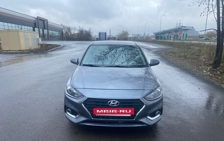Hyundai Solaris II рестайлинг, 2019 год, 1 100 000 рублей, 3 фотография