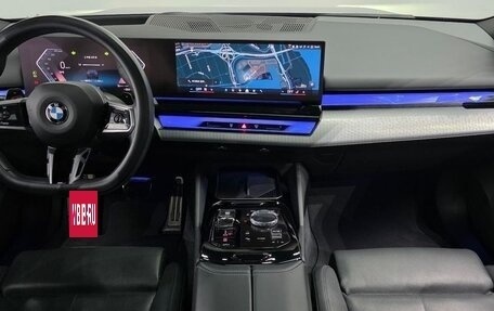BMW 5 серия, 2023 год, 6 207 000 рублей, 6 фотография