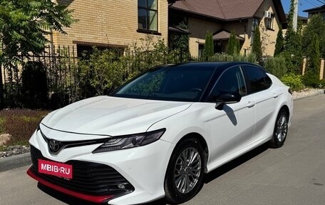 Toyota Camry, 2020 год, 1 680 000 рублей, 1 фотография
