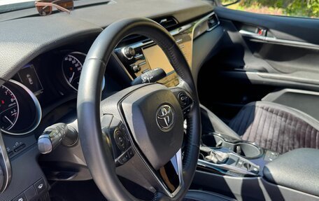 Toyota Camry, 2020 год, 1 680 000 рублей, 17 фотография