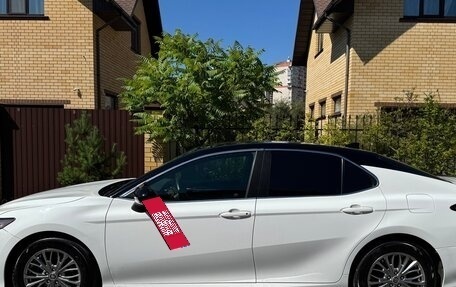 Toyota Camry, 2020 год, 1 680 000 рублей, 15 фотография