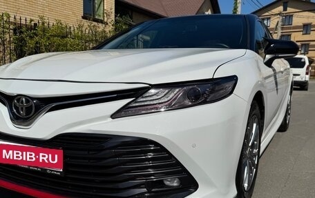 Toyota Camry, 2020 год, 1 680 000 рублей, 20 фотография