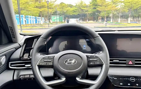 Hyundai Elantra, 2022 год, 1 095 000 рублей, 15 фотография