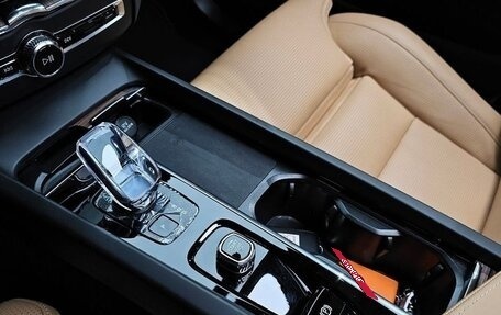 Volvo XC60 II, 2023 год, 5 557 000 рублей, 9 фотография