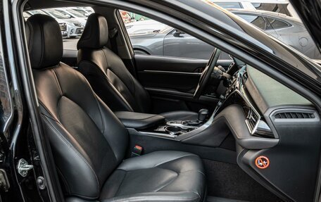 Toyota Camry, 2019 год, 2 780 000 рублей, 8 фотография