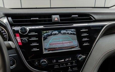 Toyota Camry, 2019 год, 2 780 000 рублей, 13 фотография