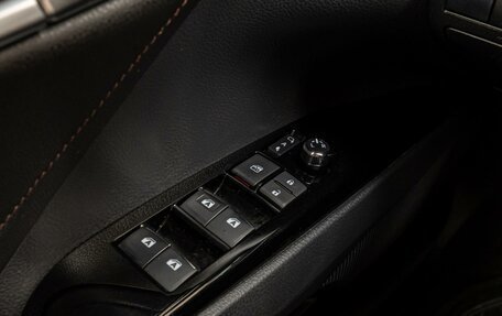 Toyota Camry, 2019 год, 2 780 000 рублей, 18 фотография
