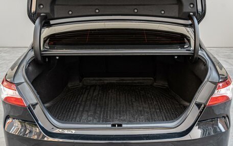 Toyota Camry, 2019 год, 2 780 000 рублей, 20 фотография