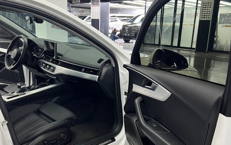 Audi A4, 2021 год, 2 431 000 рублей, 14 фотография