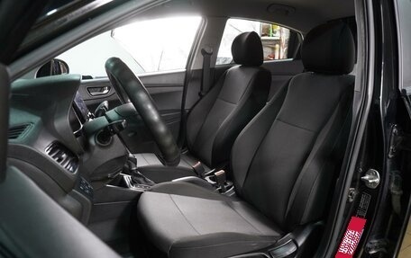 Hyundai Solaris II рестайлинг, 2021 год, 1 599 000 рублей, 10 фотография