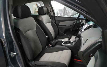 Chevrolet Cruze II, 2013 год, 749 000 рублей, 8 фотография