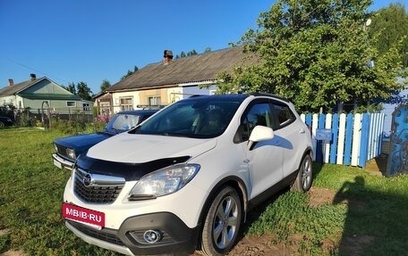 Opel Mokka I, 2013 год, 900 000 рублей, 3 фотография
