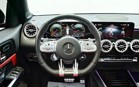 Mercedes-Benz GLB, 2023 год, 3 033 000 рублей, 12 фотография