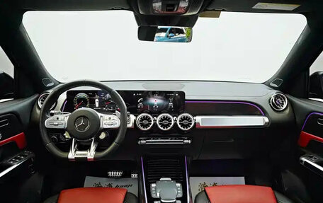 Mercedes-Benz GLB, 2023 год, 3 033 000 рублей, 13 фотография