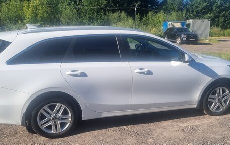 KIA cee'd III, 2021 год, 1 529 000 рублей, 5 фотография