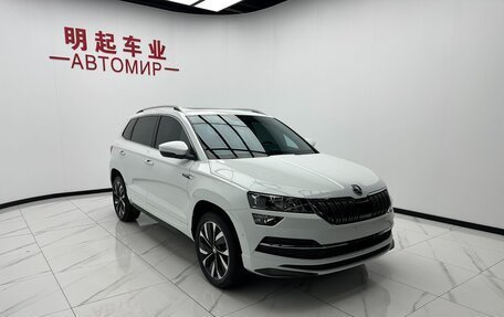 Skoda Karoq I, 2023 год, 2 150 000 рублей, 5 фотография