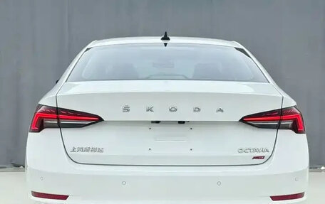 Skoda Octavia IV, 2023 год, 2 050 000 рублей, 5 фотография