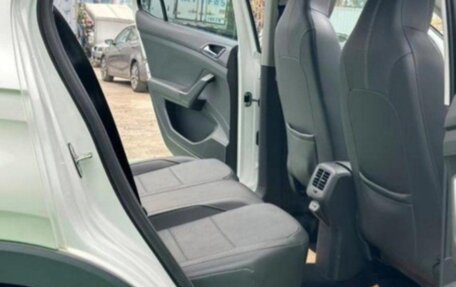 Volkswagen T-Cross I, 2021 год, 1 950 000 рублей, 10 фотография